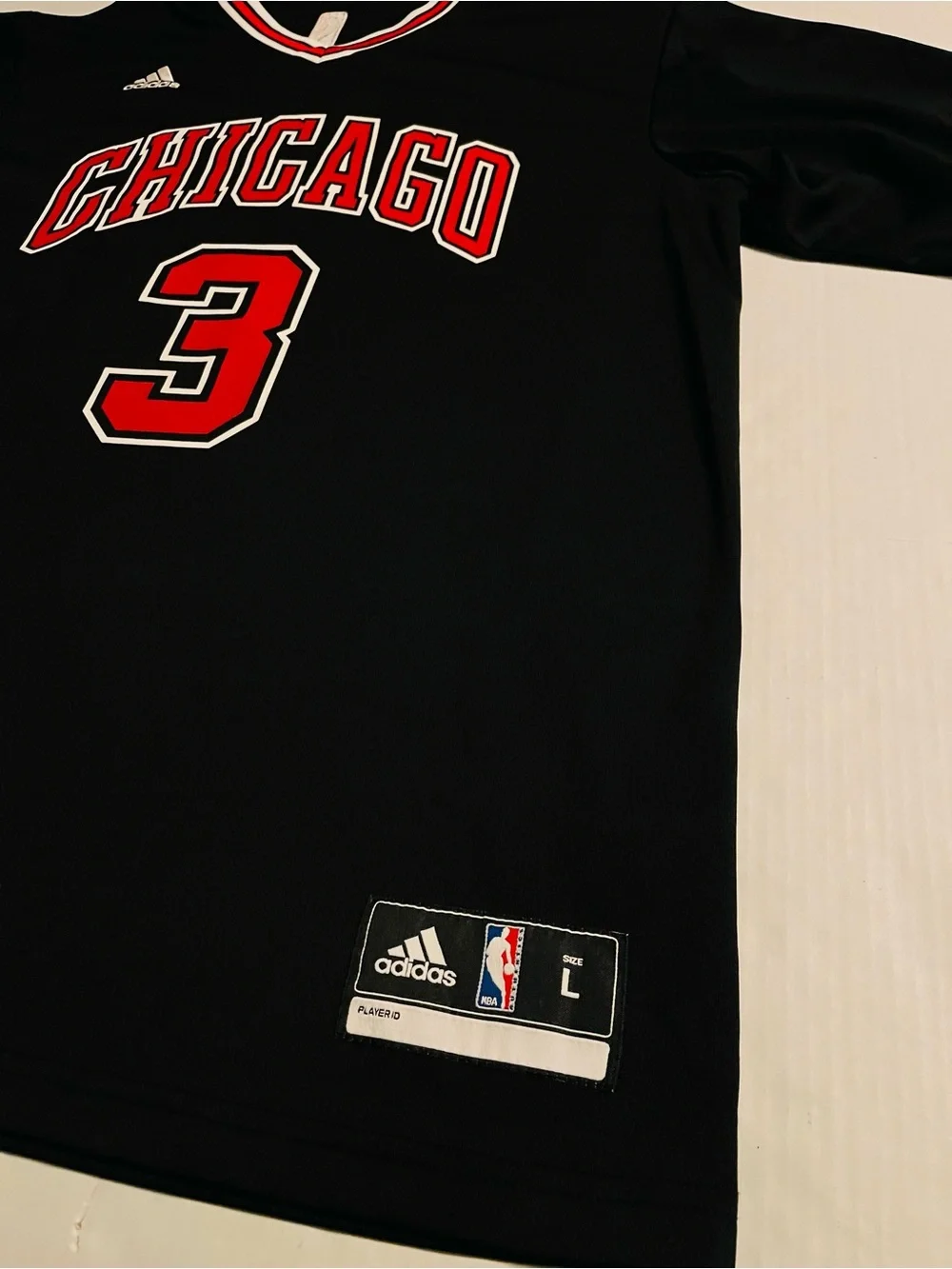 RARE Adidas 2016 Chicago Bulls Dwayne Wade Sleeved Alternate Jersey Shirt LARGE - Picture 10 of 10